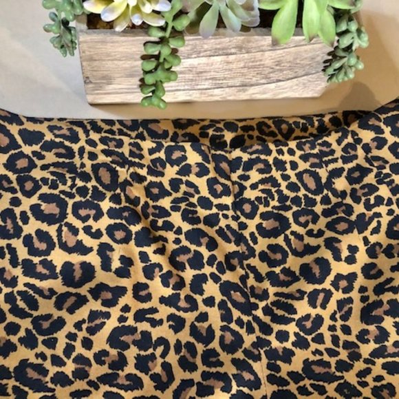 Beautiful Women's Leopard Print High Rise Skinny Stretch Side Zipper Pants NWOT - Picture 6 of 14